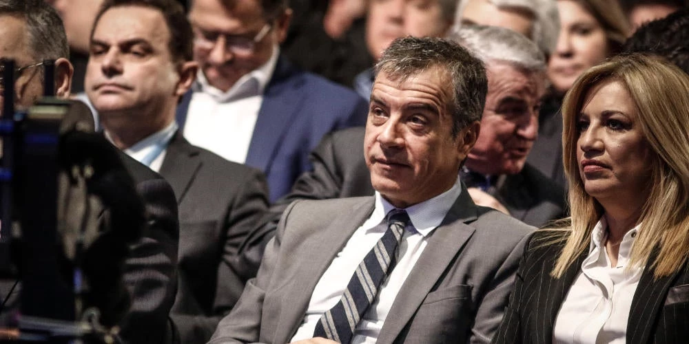 EKTAKTO: Διαλύεται το ΚΙΝΑΛ – Αποχώρηση πρότεινε ο Θεοδωράκης – Ποια η επόμενη κίνηση – Ραγδαίες πολιτικές εξελίξεις